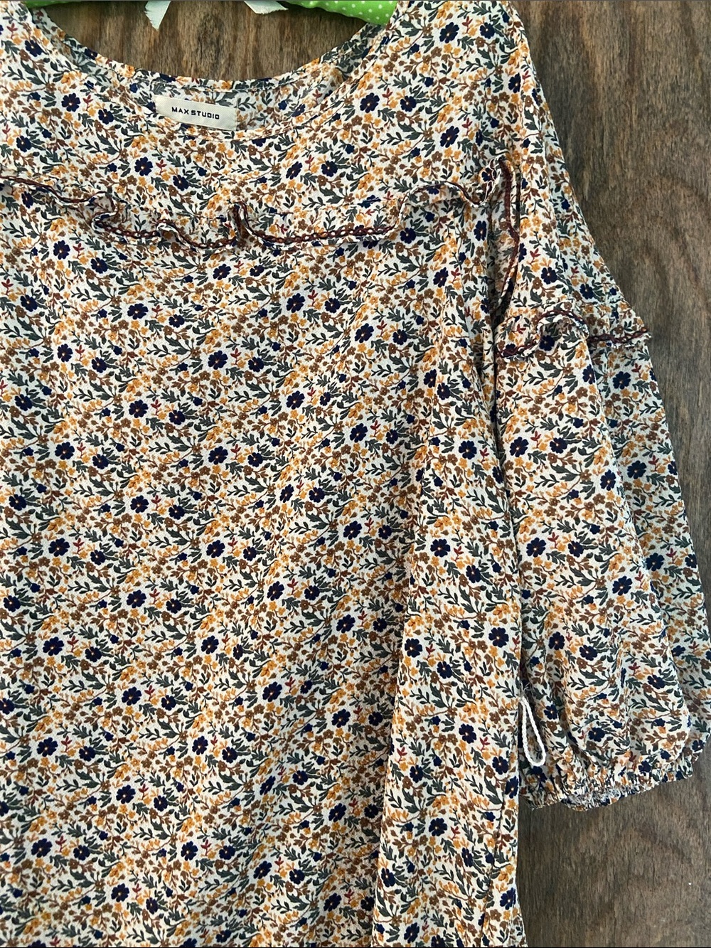 Max Studio Beige Floral Midi Dress with Navy & Mustard Accents M - Picture 3 of 9